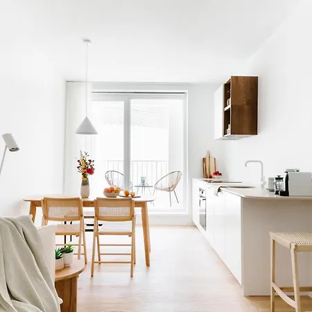 High-end Flats At South Area