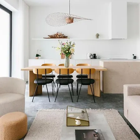 High-end Flats At South Area Apartmán