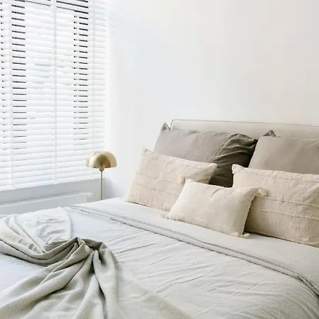 High-end Flats At South Area